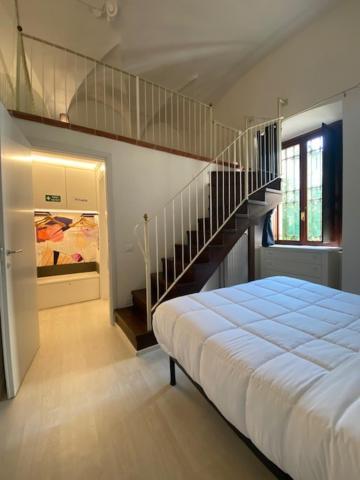 Duomo26 Boutique Apartment デセンツァーノ・デル・ガルダ エクステリア 写真